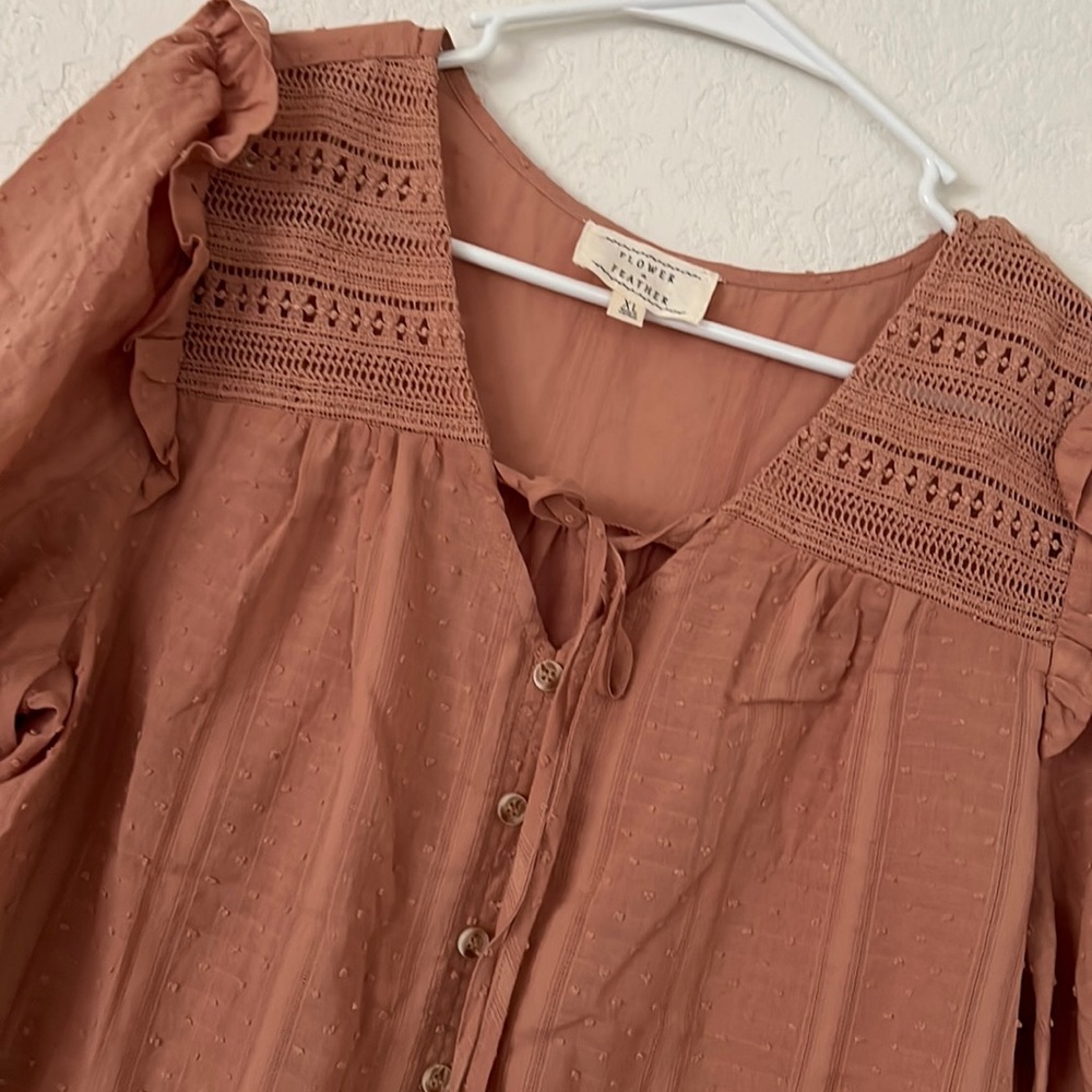 NWOT Flower & Feather dusty pink- peach cute blouse - Picture 5 of 7